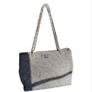 Gorgeous RARE vintage Chanel tweed shopping tote